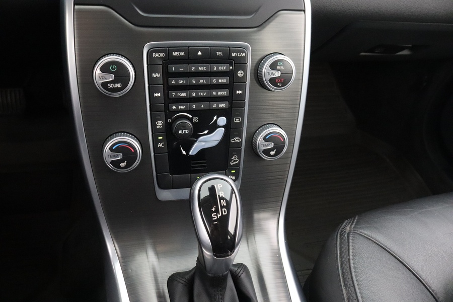 Volvo XC70 vaihtoauto