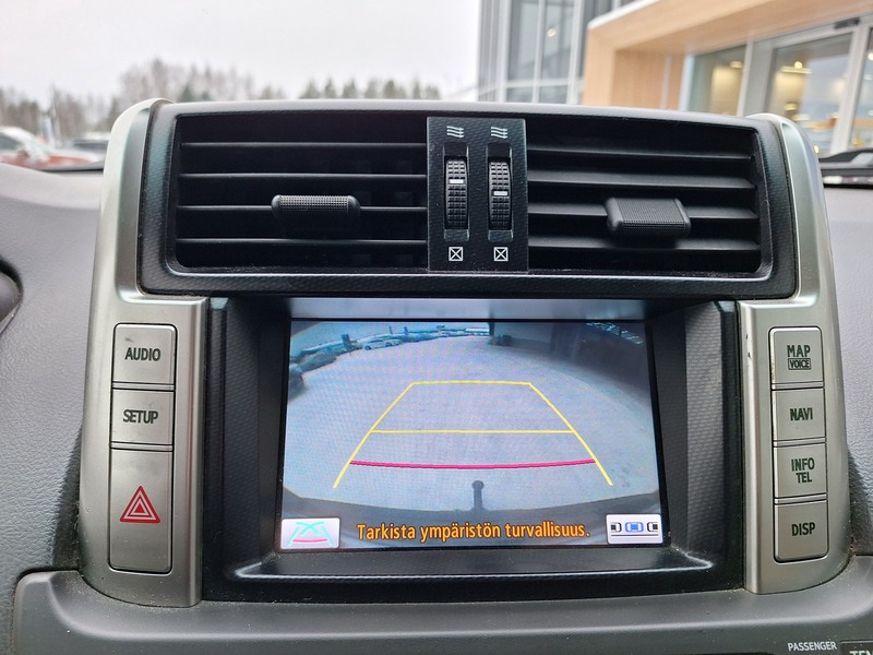 Toyota Land Cruiser vaihtoauto