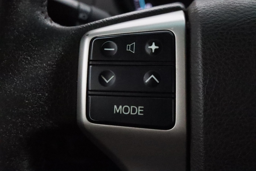 Toyota Land Cruiser vaihtoauto