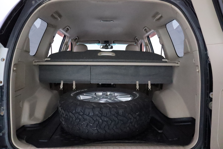 Toyota Land Cruiser vaihtoauto