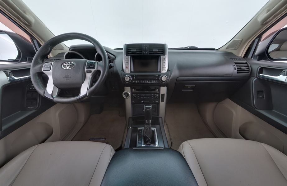 Toyota Land Cruiser vaihtoauto