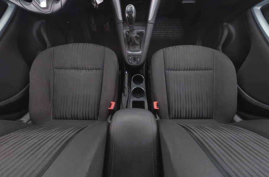 Opel Zafira vaihtoauto