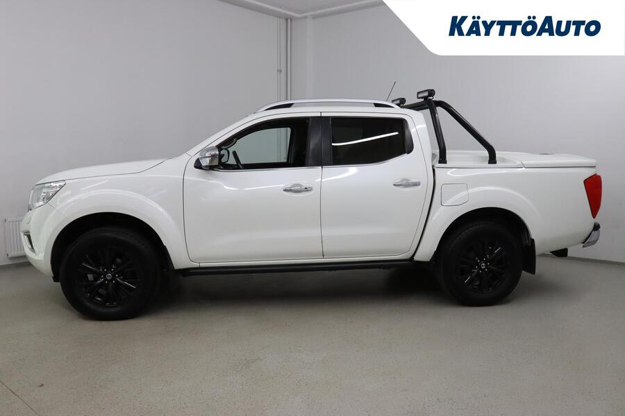 Nissan Navara vaihtoauto