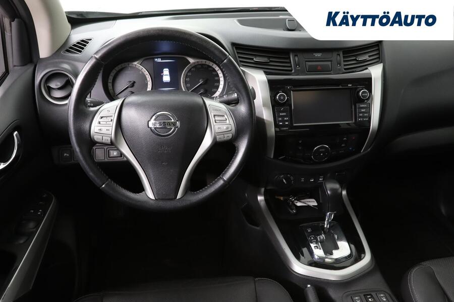 Nissan Navara vaihtoauto