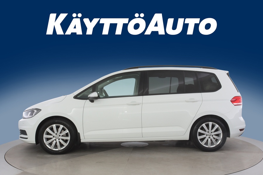 Volkswagen Touran vaihtoauto