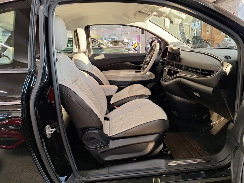 Fiat 500e vaihtoauto