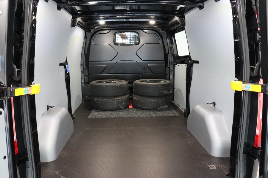 Ford Transit Custom vaihtoauto