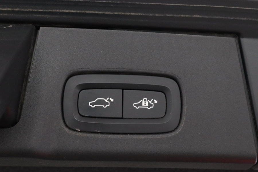 Volvo V90 Cross Country vaihtoauto