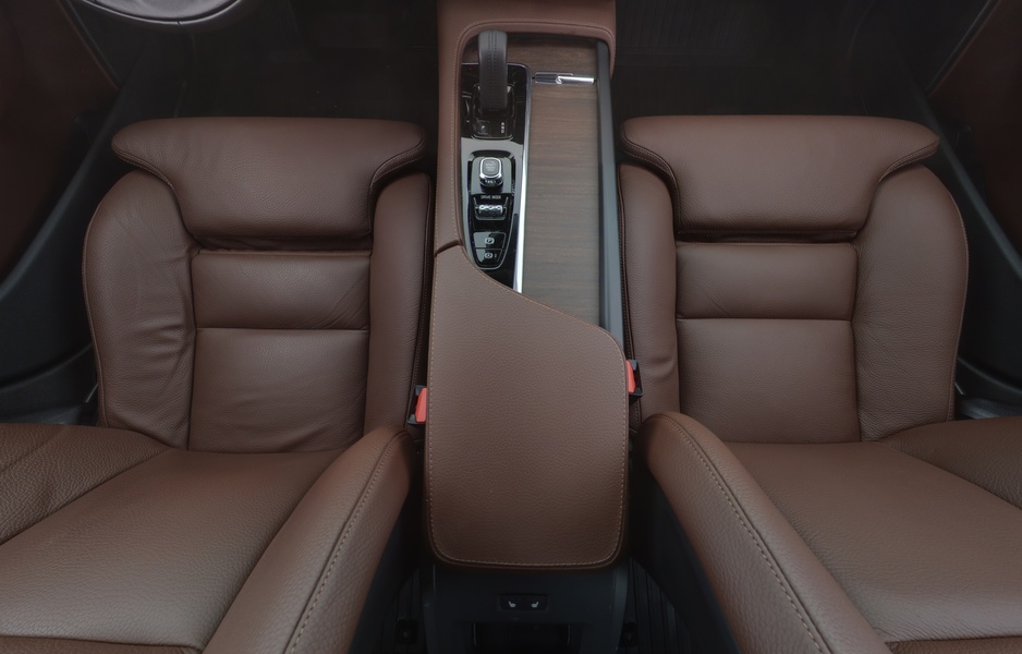 Volvo V90 Cross Country vaihtoauto