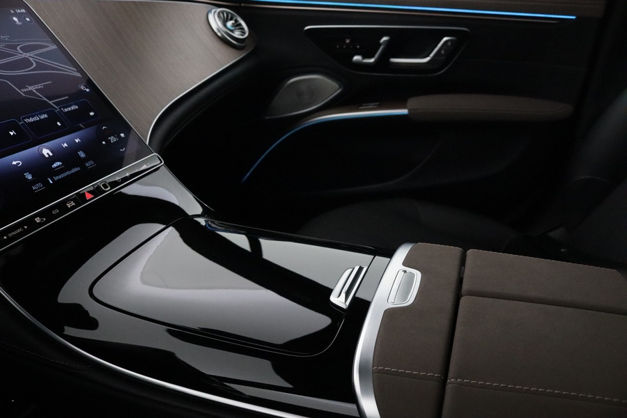 Mercedes-Benz EQS vaihtoauto