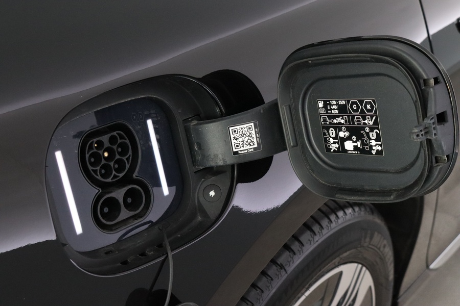 Mercedes-Benz EQS vaihtoauto