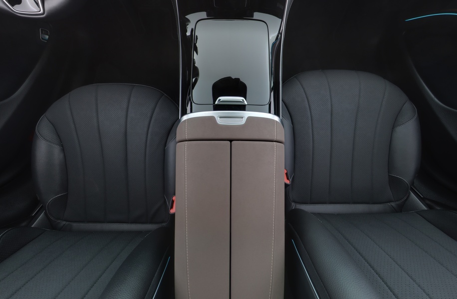 Mercedes-Benz EQS vaihtoauto