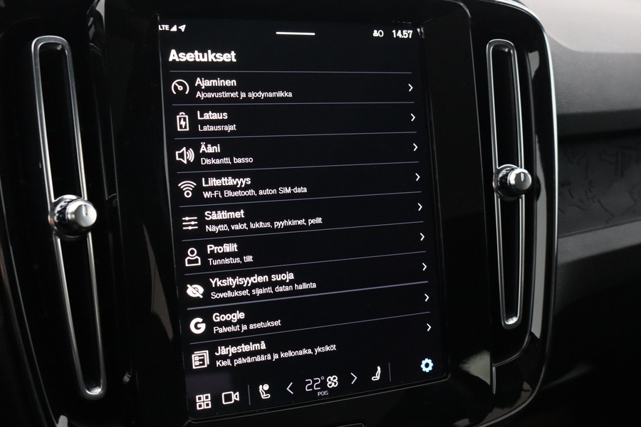 Volvo C40 vaihtoauto