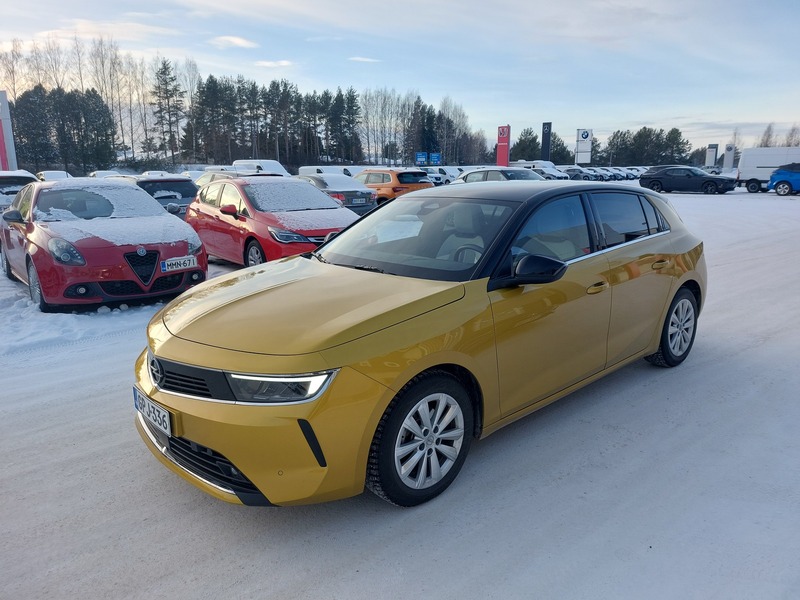 Opel Astra vaihtoauto
