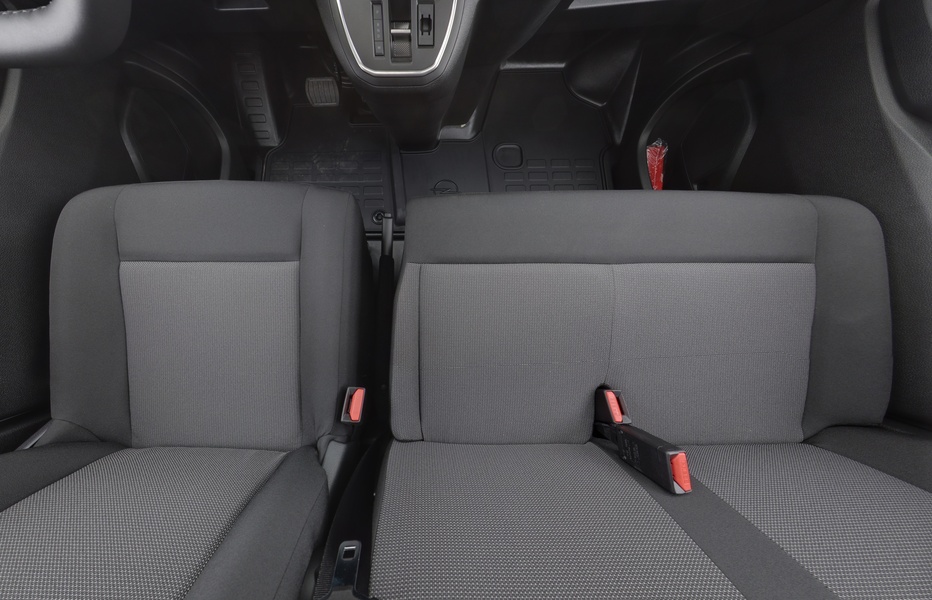 Opel Vivaro vaihtoauto