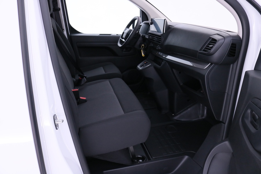 Opel Vivaro vaihtoauto