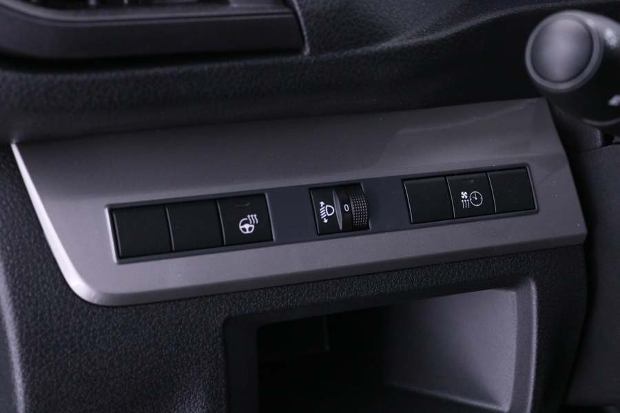 Opel Vivaro vaihtoauto