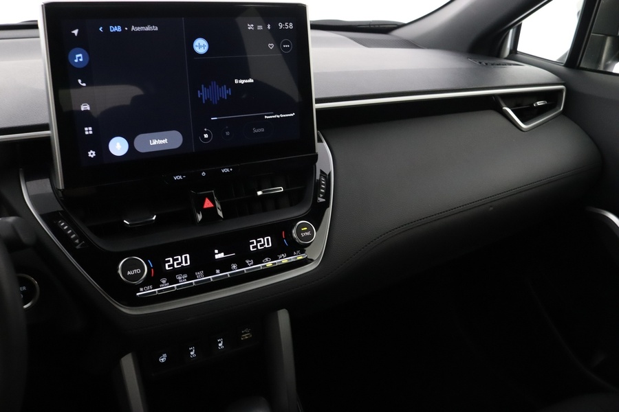 Toyota Corolla Cross vaihtoauto