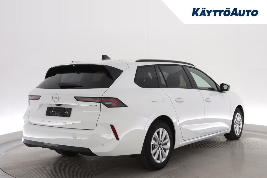 Opel Astra vaihtoauto