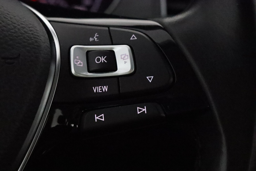 Volkswagen Golf Sportsvan vaihtoauto