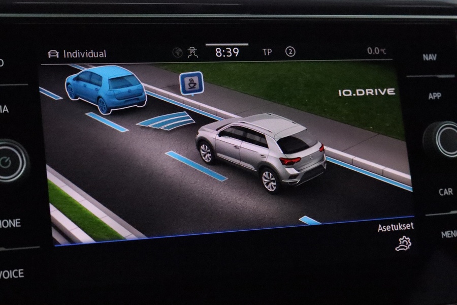 Volkswagen T-Roc vaihtoauto