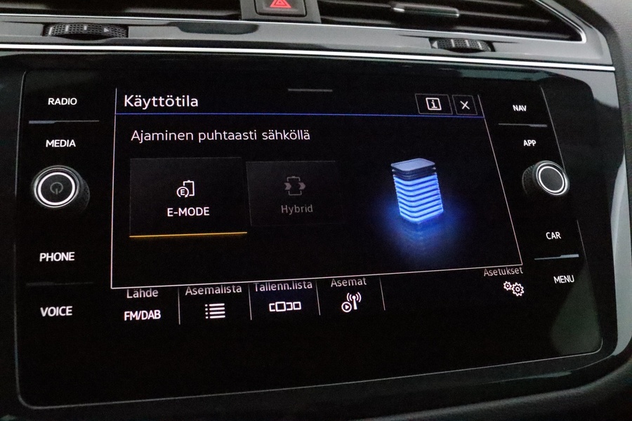 Volkswagen Tiguan vaihtoauto