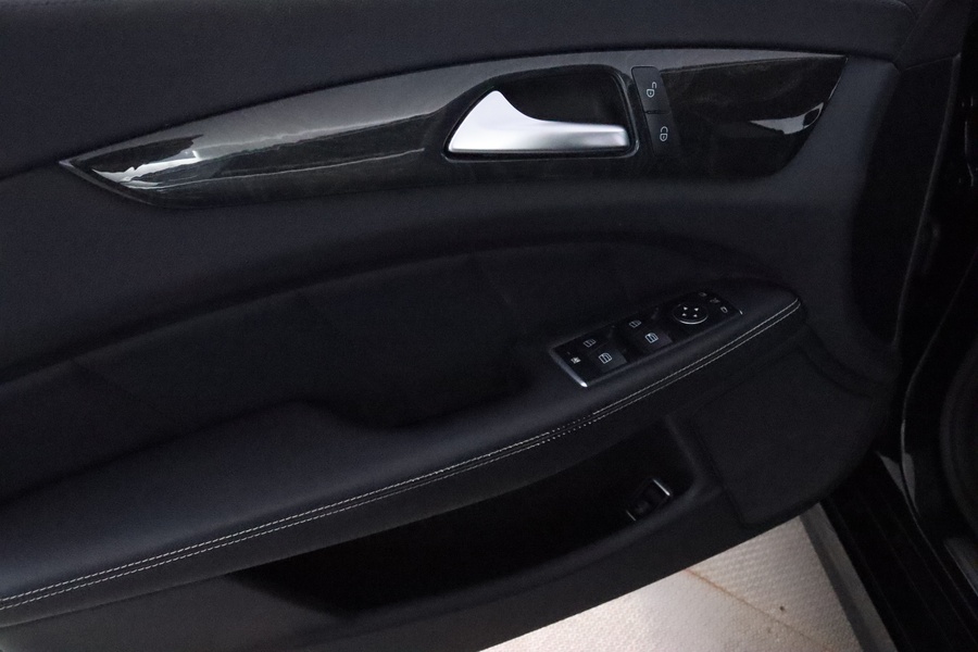 Mercedes-Benz CLS vaihtoauto