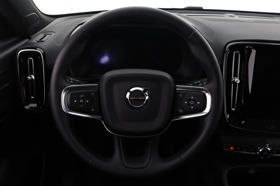 Volvo EC40 vaihtoauto