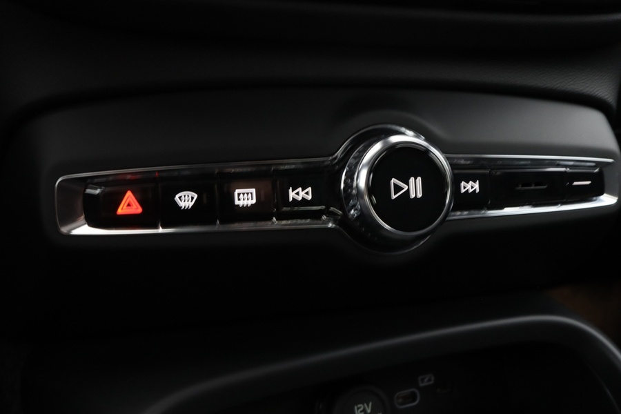 Volvo EC40 vaihtoauto