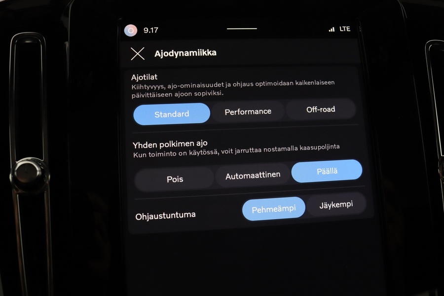 Volvo EC40 vaihtoauto