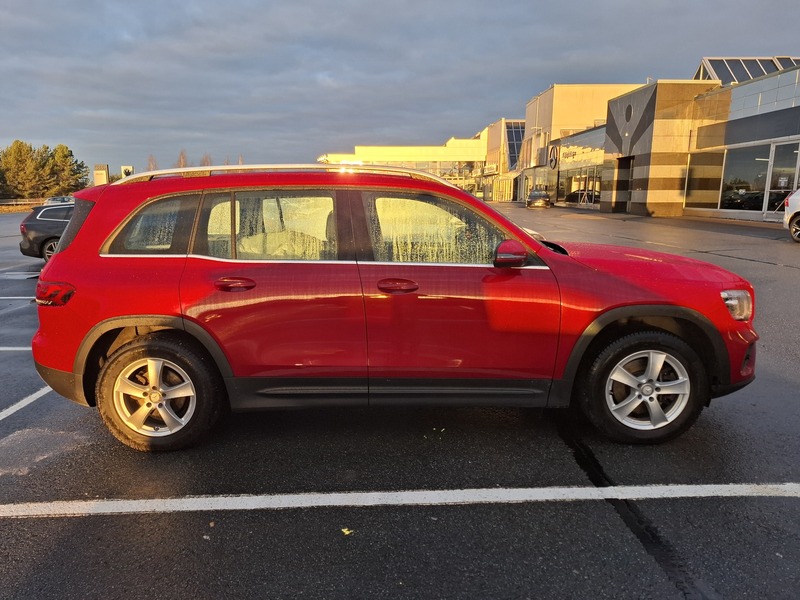 Mercedes-Benz GLB vaihtoauto