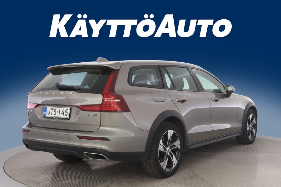 Volvo V60 Cross Country vaihtoauto