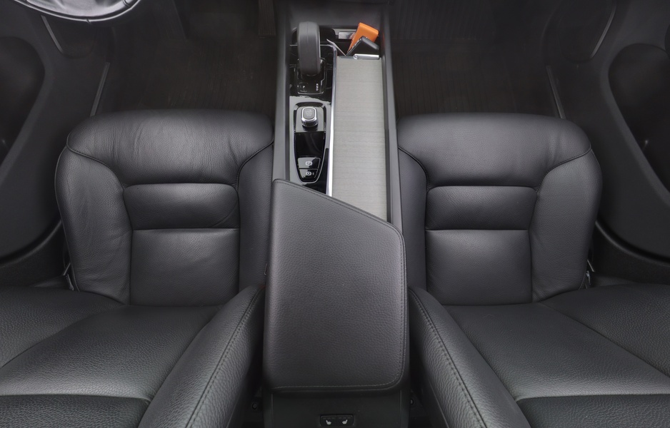 Volvo V60 Cross Country vaihtoauto