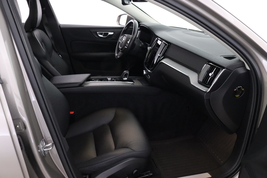 Volvo V60 Cross Country vaihtoauto