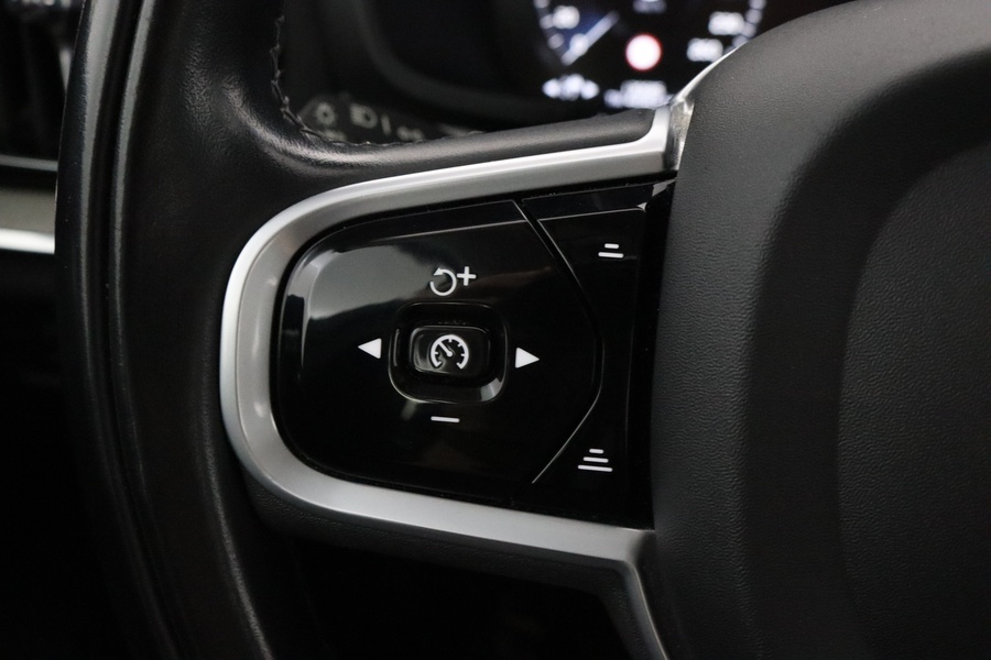 Volvo V60 Cross Country vaihtoauto