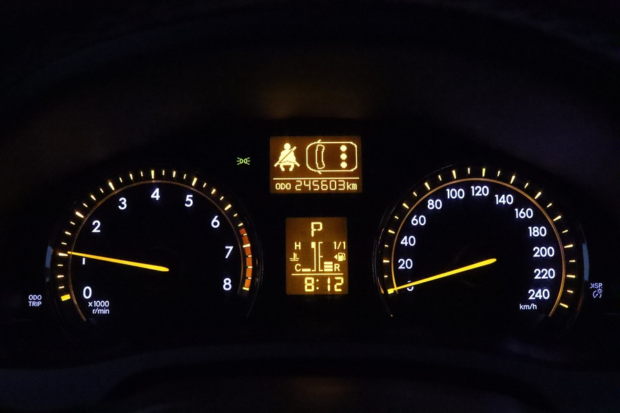 Toyota Avensis vaihtoauto