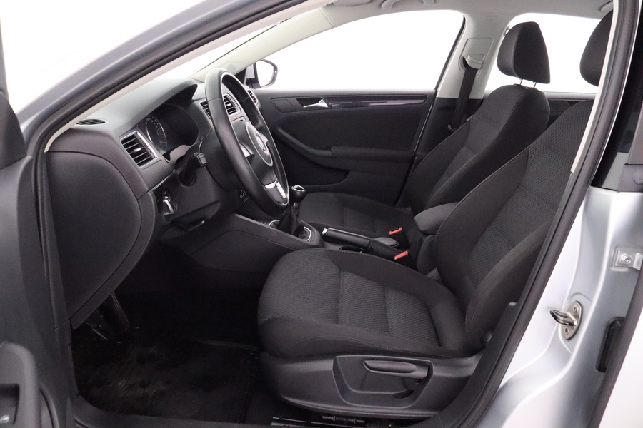 Volkswagen Jetta vaihtoauto