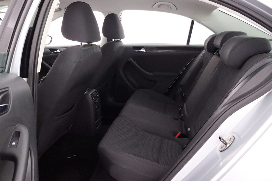 Volkswagen Jetta vaihtoauto