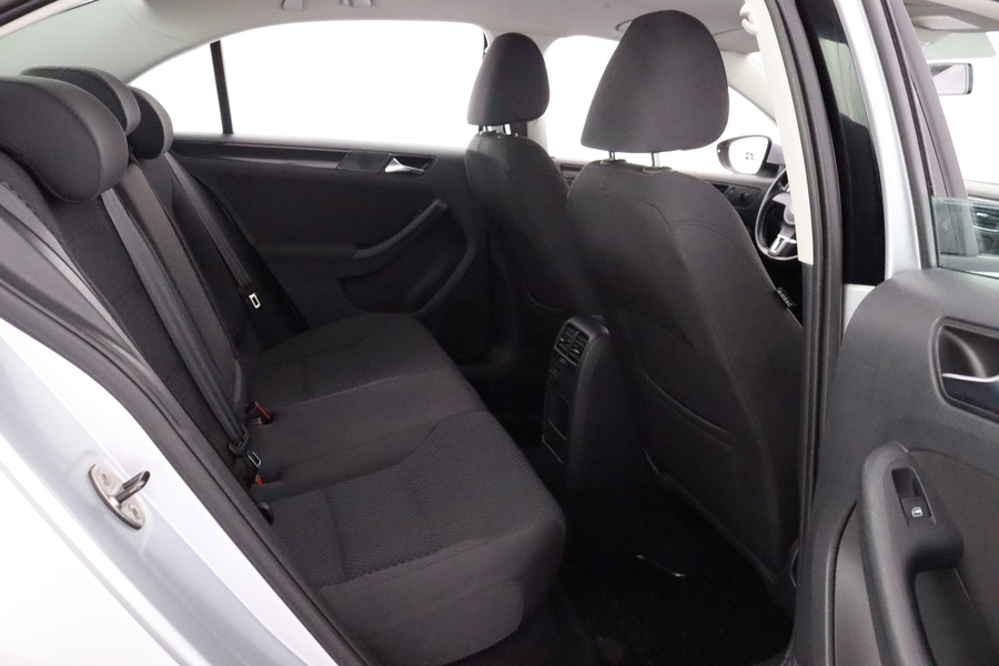 Volkswagen Jetta vaihtoauto