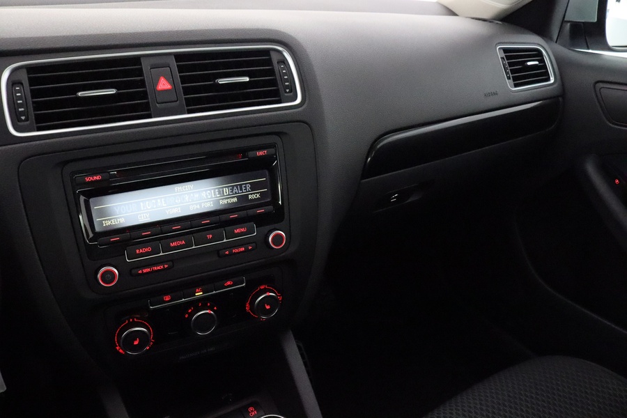 Volkswagen Jetta vaihtoauto