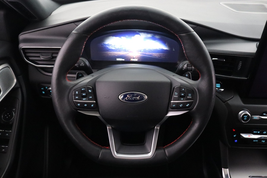 Ford USA Explorer vaihtoauto