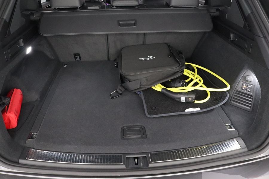 Volkswagen Touareg vaihtoauto