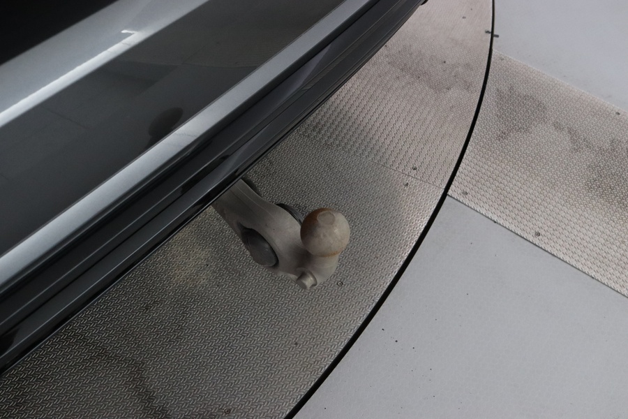 Volkswagen Touareg vaihtoauto