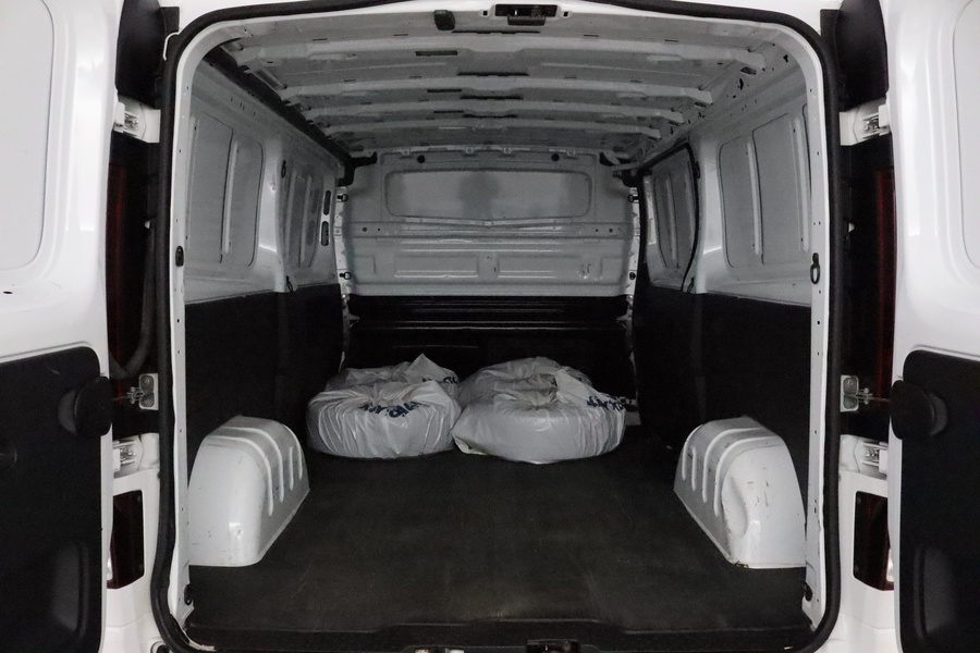 Opel Vivaro vaihtoauto