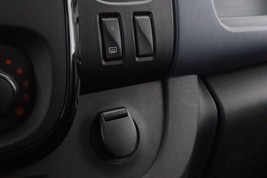 Opel Vivaro vaihtoauto