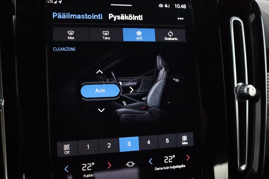 Volvo XC40 vaihtoauto