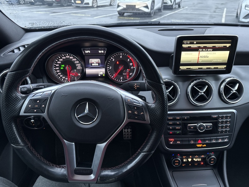 Mercedes-Benz GLA vaihtoauto