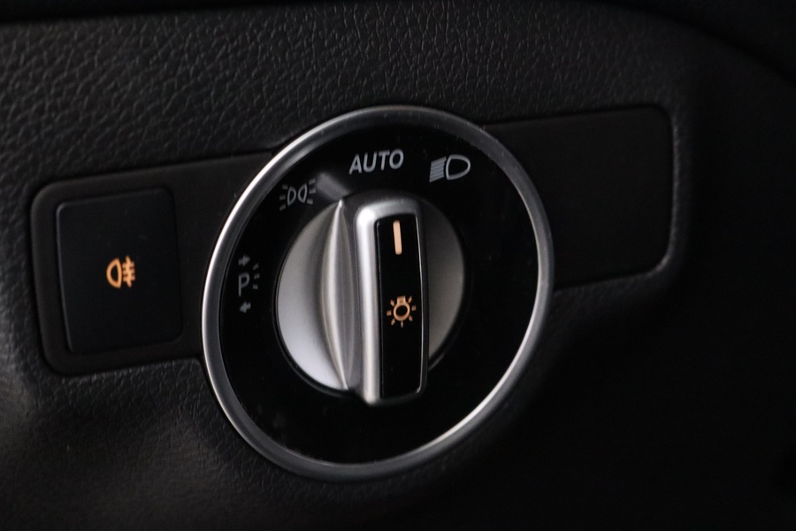 Mercedes-Benz GLA vaihtoauto