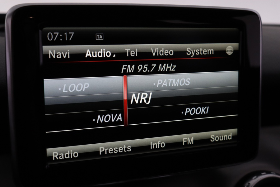 Mercedes-Benz GLA vaihtoauto