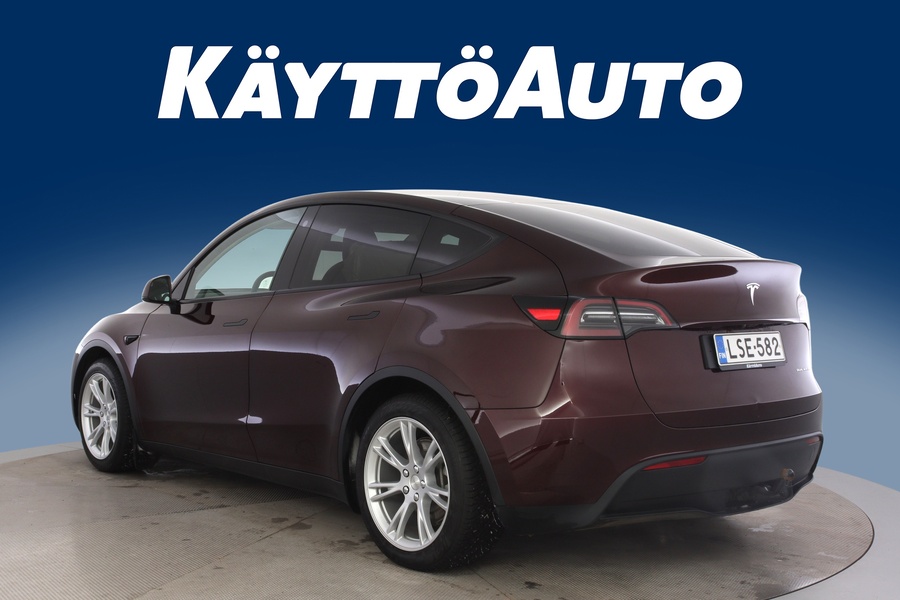 Tesla Model Y vaihtoauto